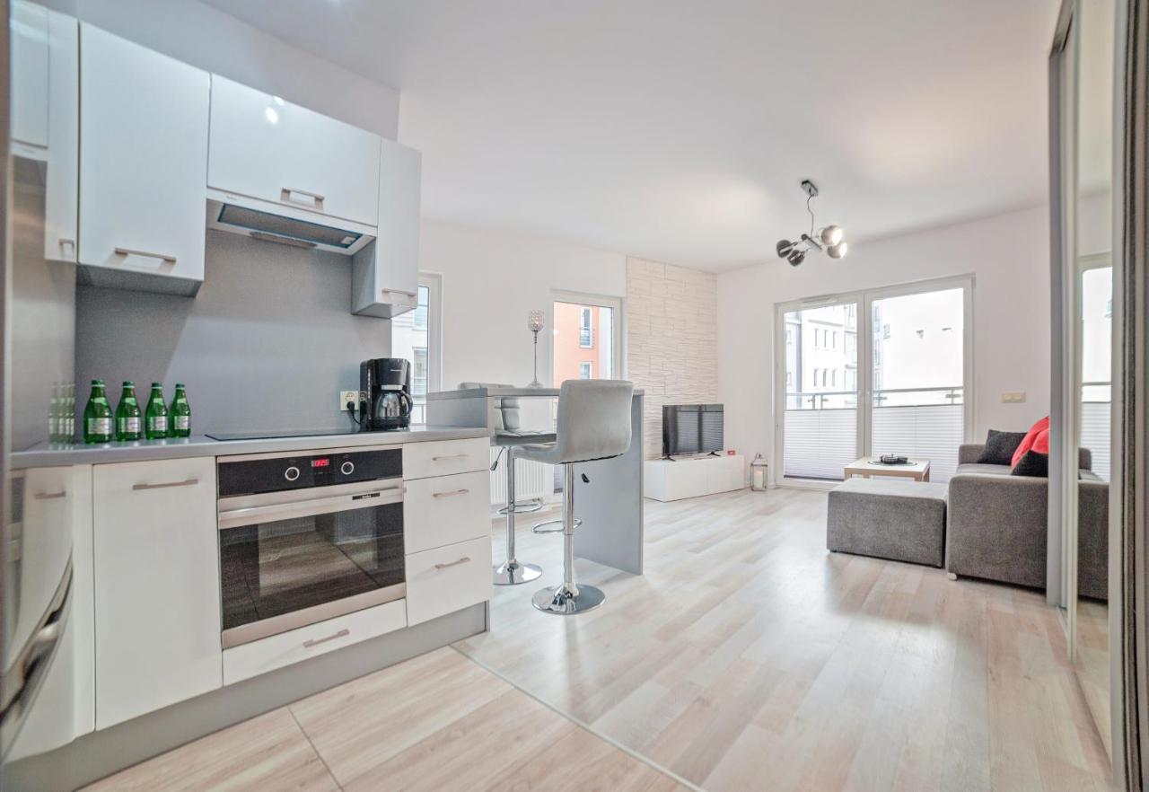Apartamenty Homely Place Centrum - Stary Rynek - Parking 포즈난 외부 사진